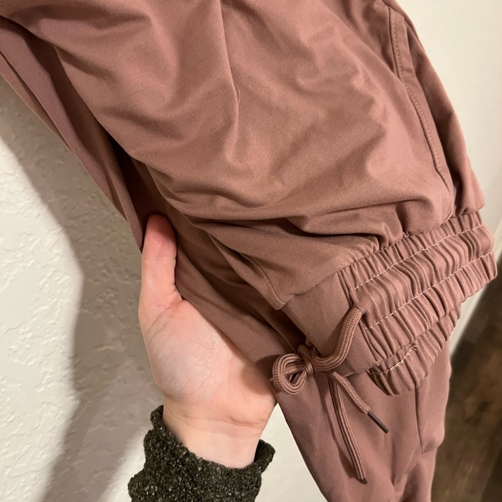 Mauve joggers